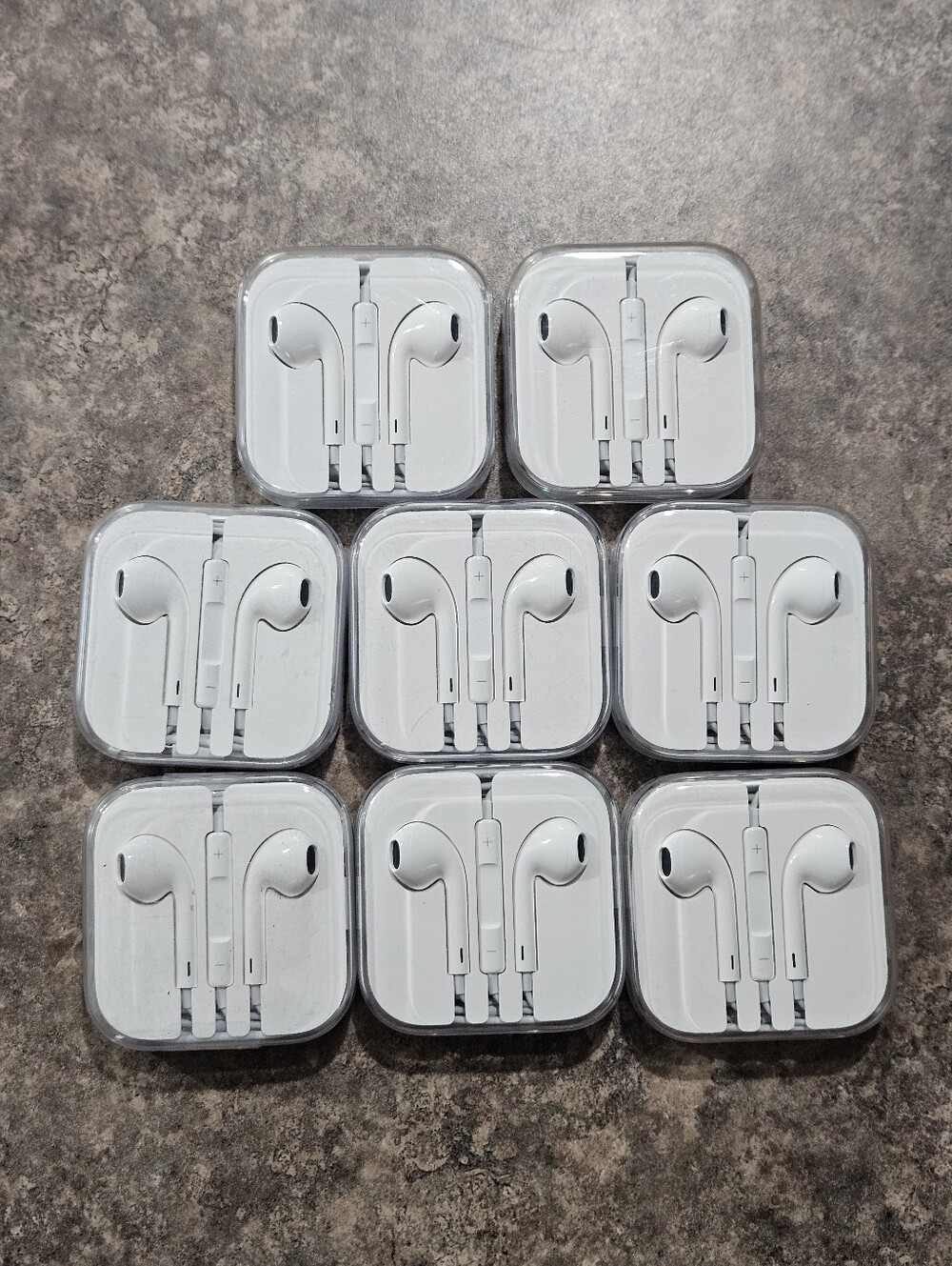 Genuine Apple EarPods Wired Headphones 3.5mm Plug